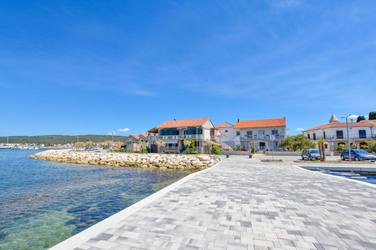 Apartments Marica Сукошан Экстерьер фото